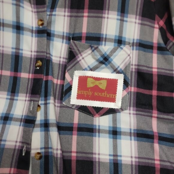 3759 Size 3X Upcycled Poly Spandex Robert Louis Button Down Shirt. - Picture 3 of 5